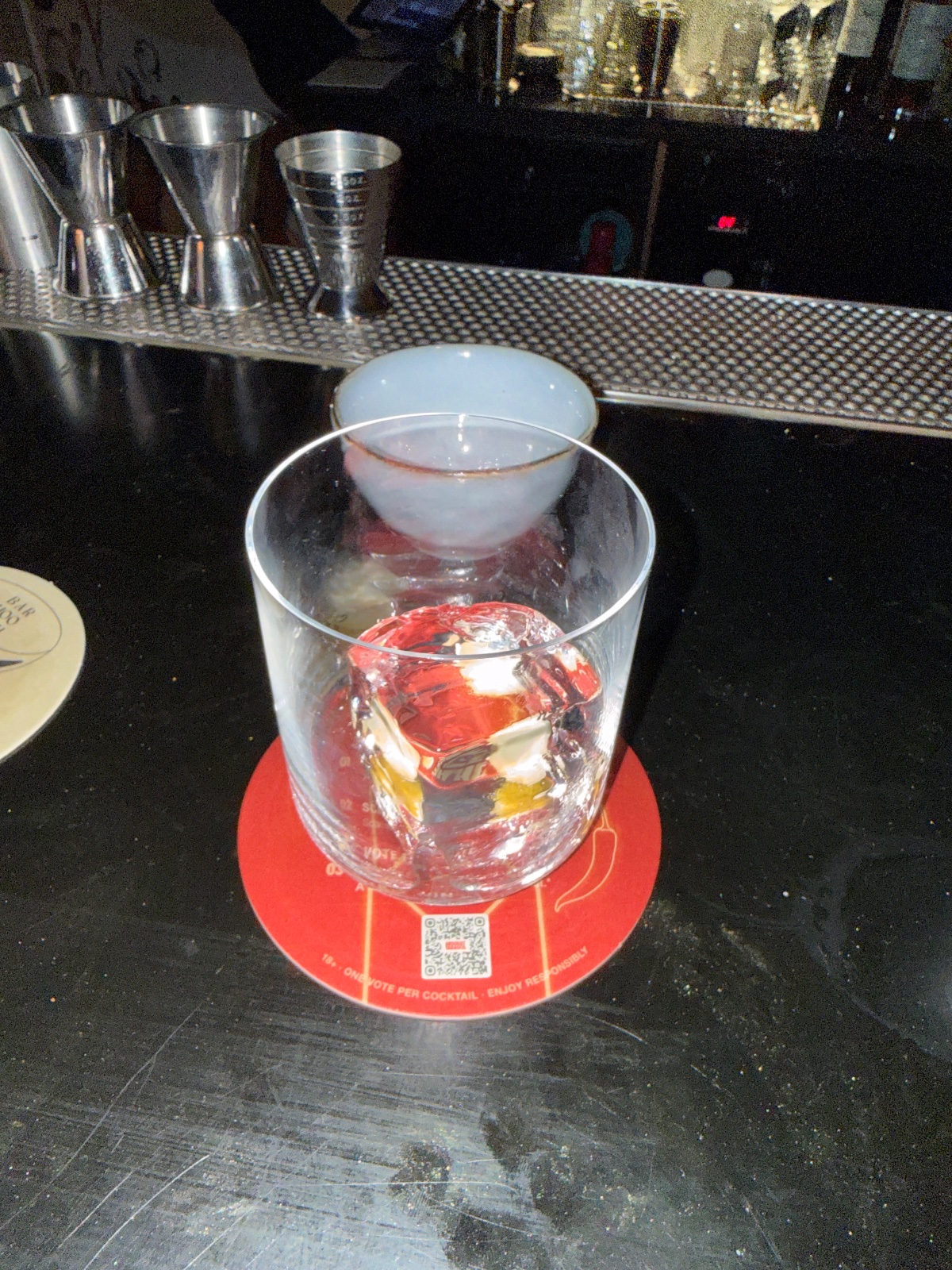 Cocktail at Bar Hootch