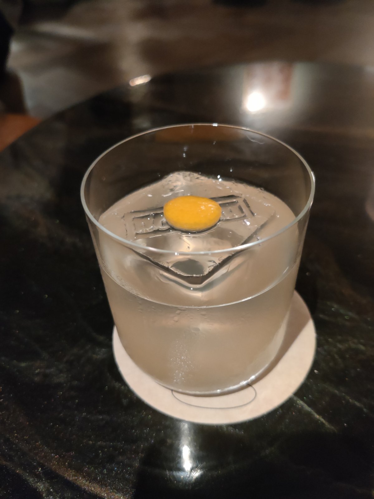 Cocktail at Bar Hootch