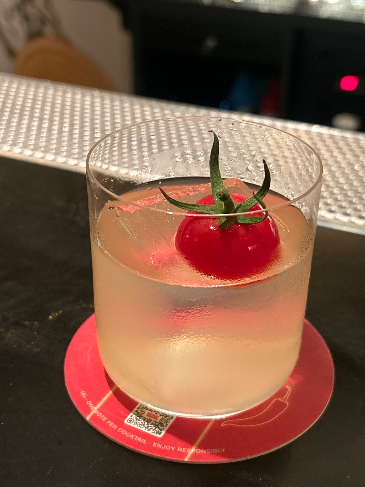 Cocktail at Bar Hootch